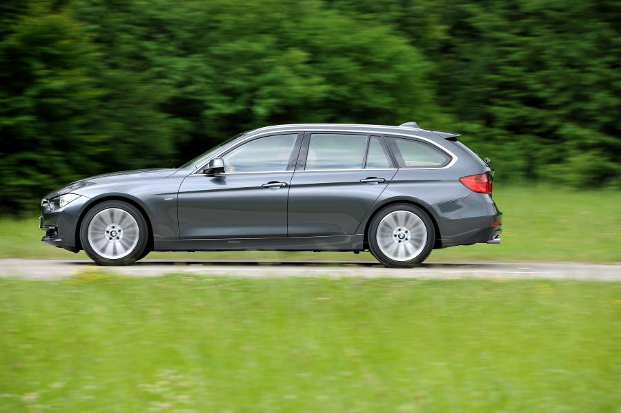  BMW 328i Touring Luxury 2012 года  (фото 191 из 200)
